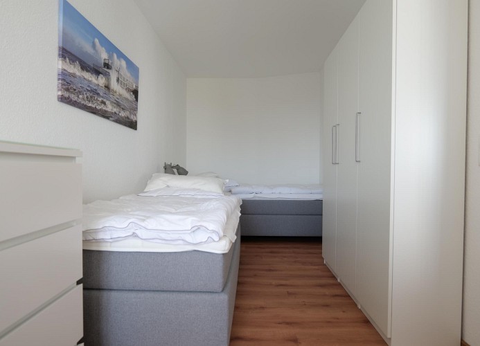 Haus Atlantic Whg. 710, Strandhausallee 29, 27476 Cuxhaven Döse, Schlafzimmer ansicht a