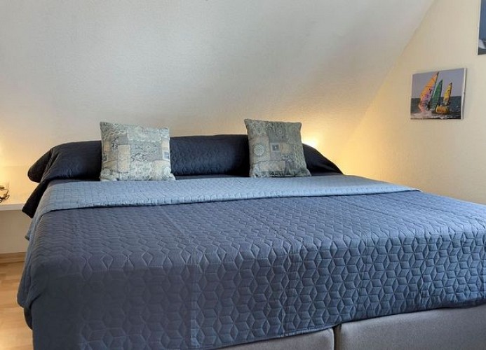 Ebbe und Flut, Hannoversche Straße 17 OG, 27476 Cuxhaven- Sahlenburg, Schlafzimmer(1)