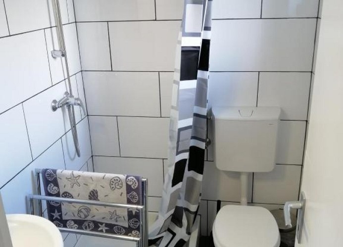 FEWO Turf Watt, Hamburger Straße 30, 27476 Cuxhaven Sahlenburg, Bad/WC
