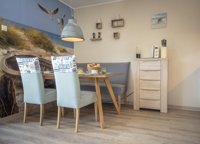 Hund und Meer, Hannoversche Straße 17 EG, 27476 Cuxhaven- Sahlenburg, Essbereich