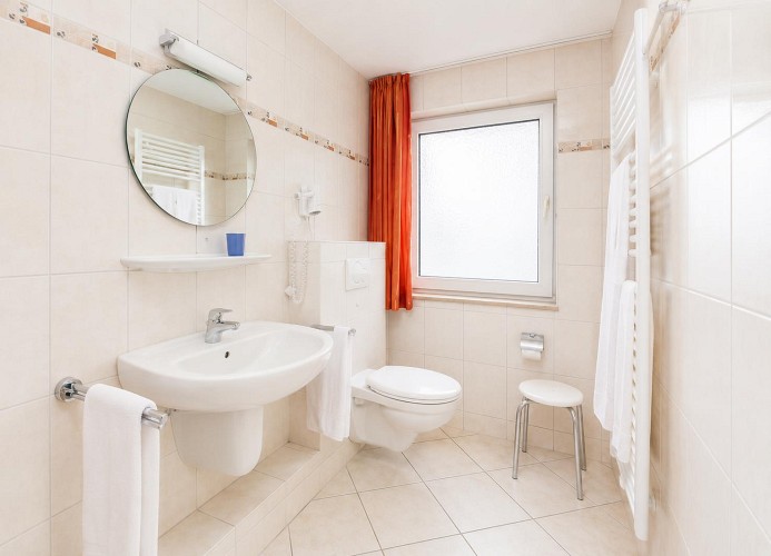 Haus Dünenglück, Dünenweg 23, Whg.23, 1.OG Teil- Seesicht, Cuxhaven- Duhnen