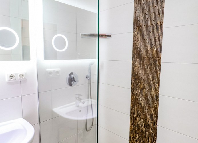Haus Atlantic Whg.001, Strandhausallee 29, 27476 Cuxhaen Döse, Bad/WC