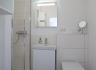 Haus Atlantic Whg. 710, Strandhausallee 29, 27476 Cuxhaven Döse, Badezimmer ansicht b