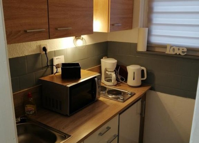 FEWO Kliff Watt Nr. 4, Hamburgerstr. 30, 27476 Cuxhaven Sahlenburg. Küche