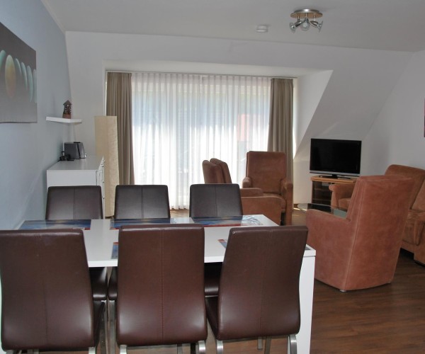Haus am Mühlenpark, Whg 6, 2. Etage, Steinmarnerstr. 77/79, 27476 Cuxhaven