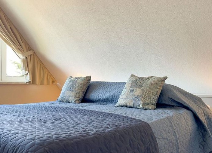 Ebbe und Flut, Hannoversche Straße 17 OG, 27476 Cuxhaven- Sahlenburg, Schlafzimmer (2)