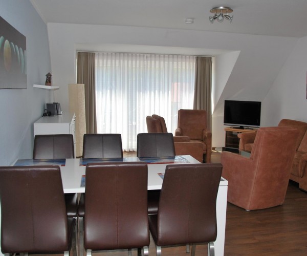 Haus am Mühlenpark, Whg 6, 2. Etage, Steinmarnerstr. 77/79, 27476 Cuxhaven
